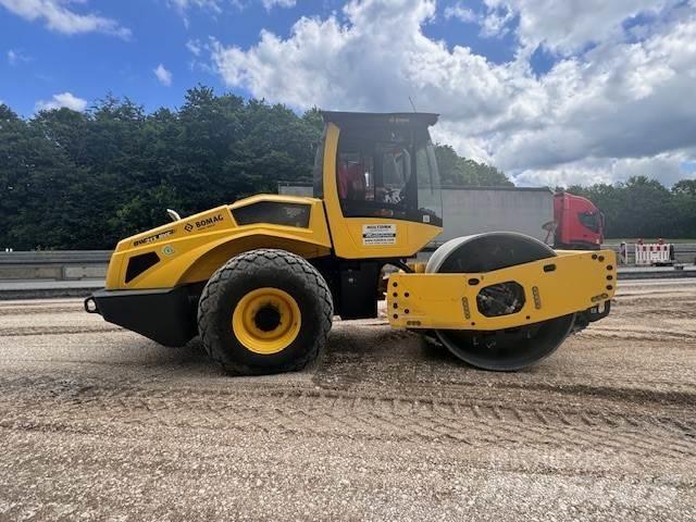 Bomag BW 213 BVC-5 Augsnes blīvētāji
