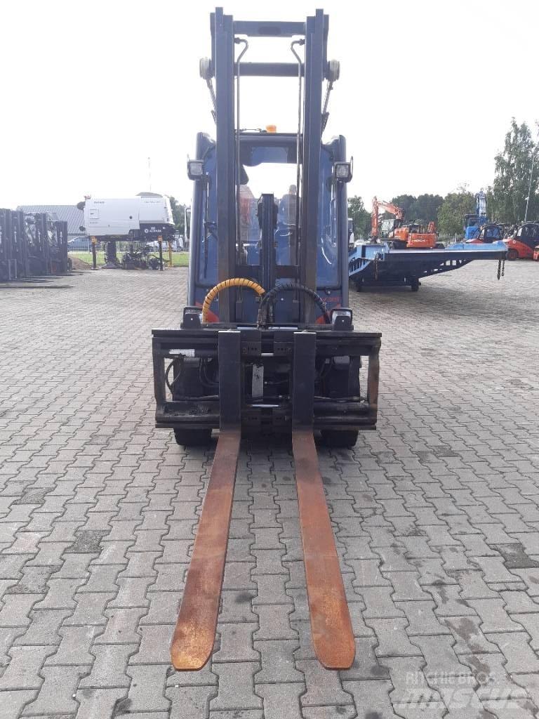 Linde H 35 D Tehnika ar dīzeļa dzinēju