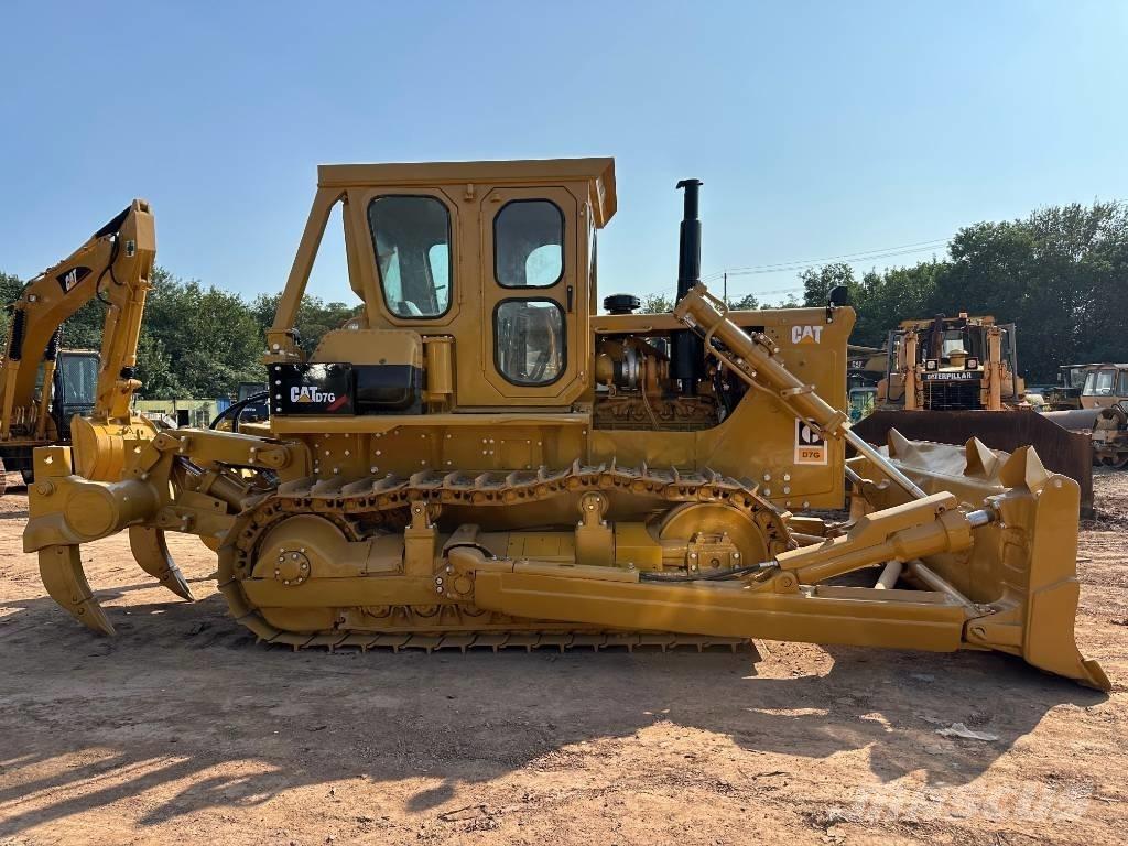 CAT D7G Kāpurķēžu buldozeri