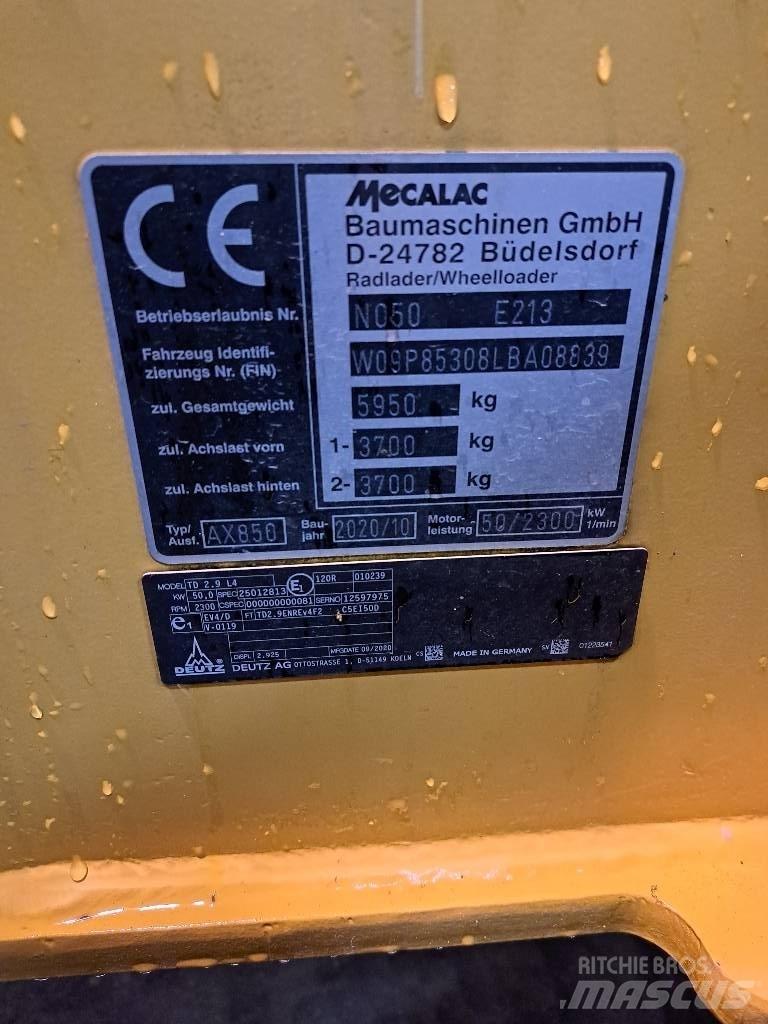 Mecalac AX 850 Iekrāvēji uz riteņiem