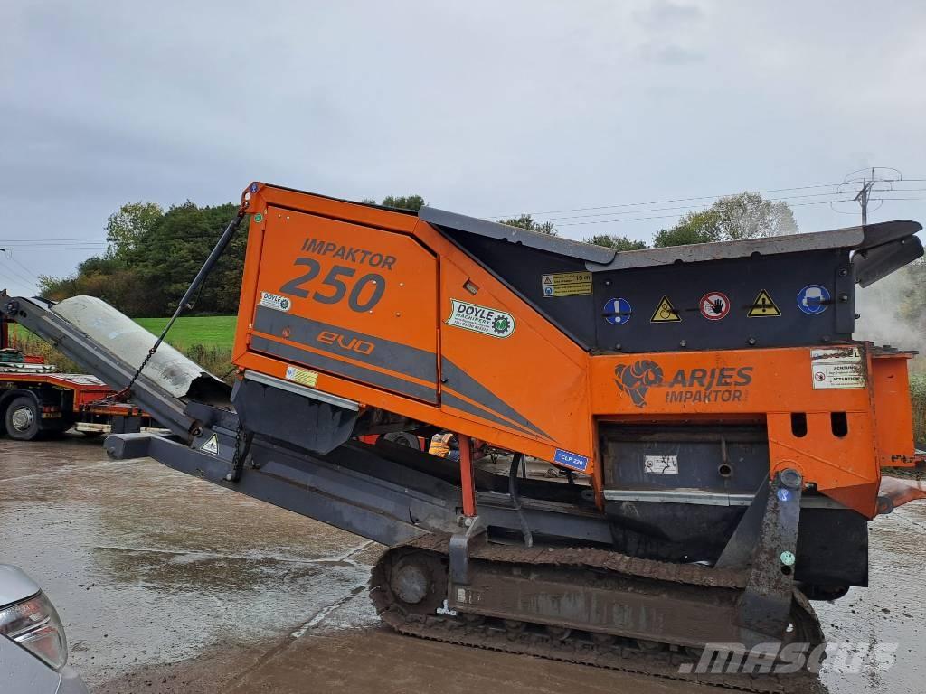 Arjes Impaktor 250 Mobilie drupinātāji