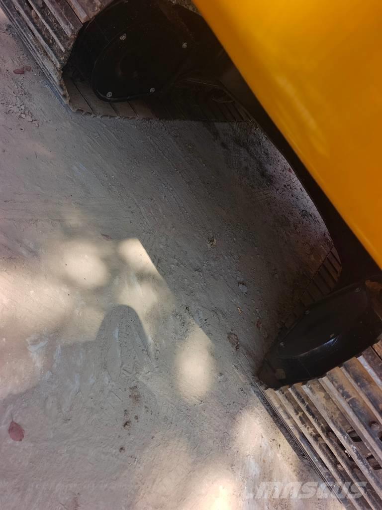 CAT 320 D Kāpurķēžu ekskavatori