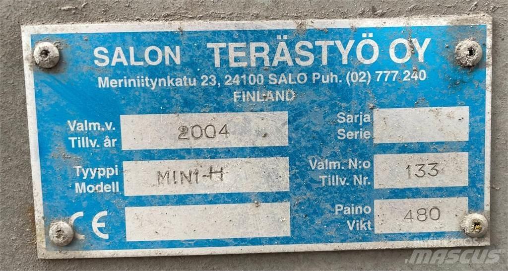 LM Trac 486 Kompaktie traktori