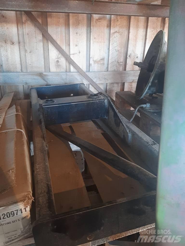  Balspjut Trima Frontālo iekrāvēju papildaprīkojums
