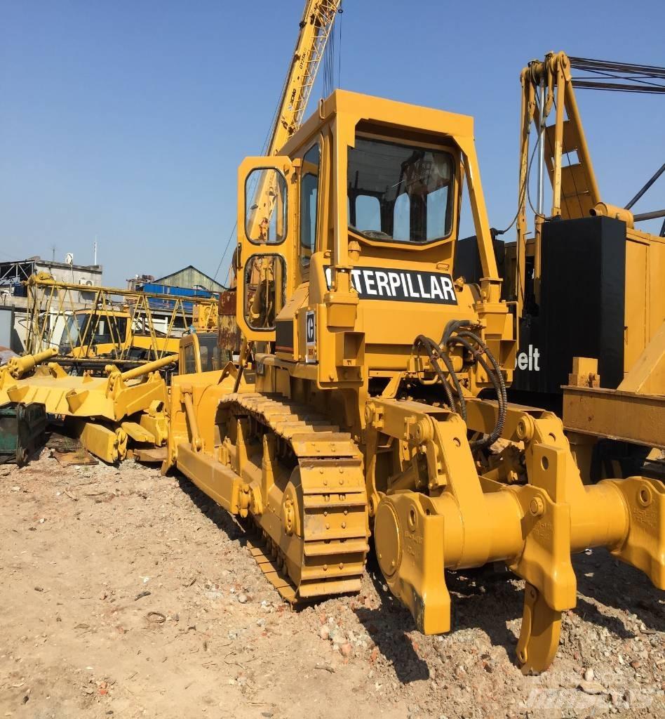 CAT D 8 K Kāpurķēžu buldozeri