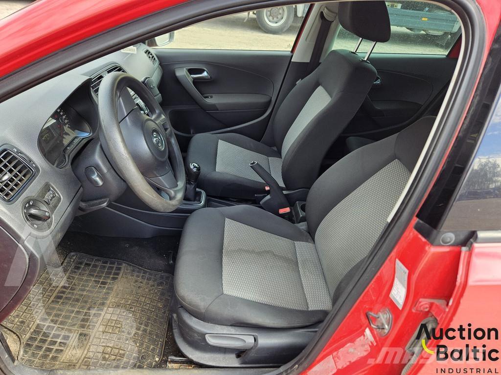 Volkswagen Polo Automašīnas