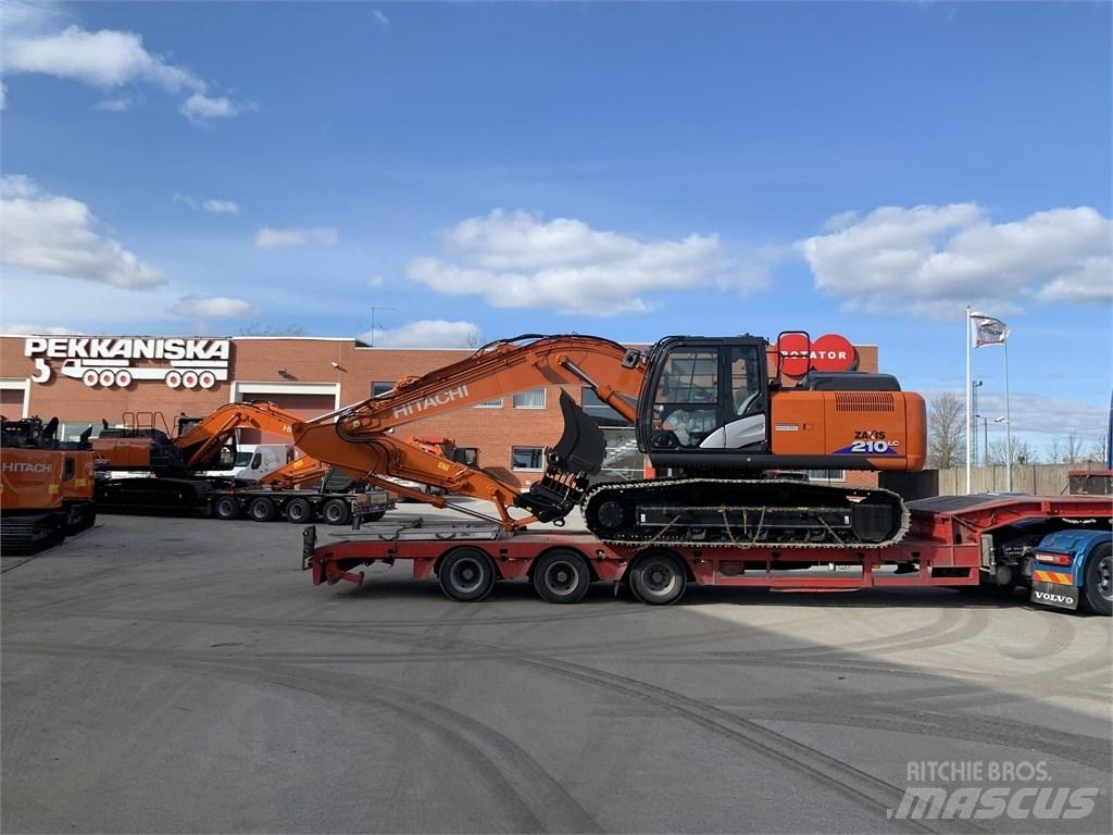 Hitachi ZX 210 LC-6 Kāpurķēžu ekskavatori