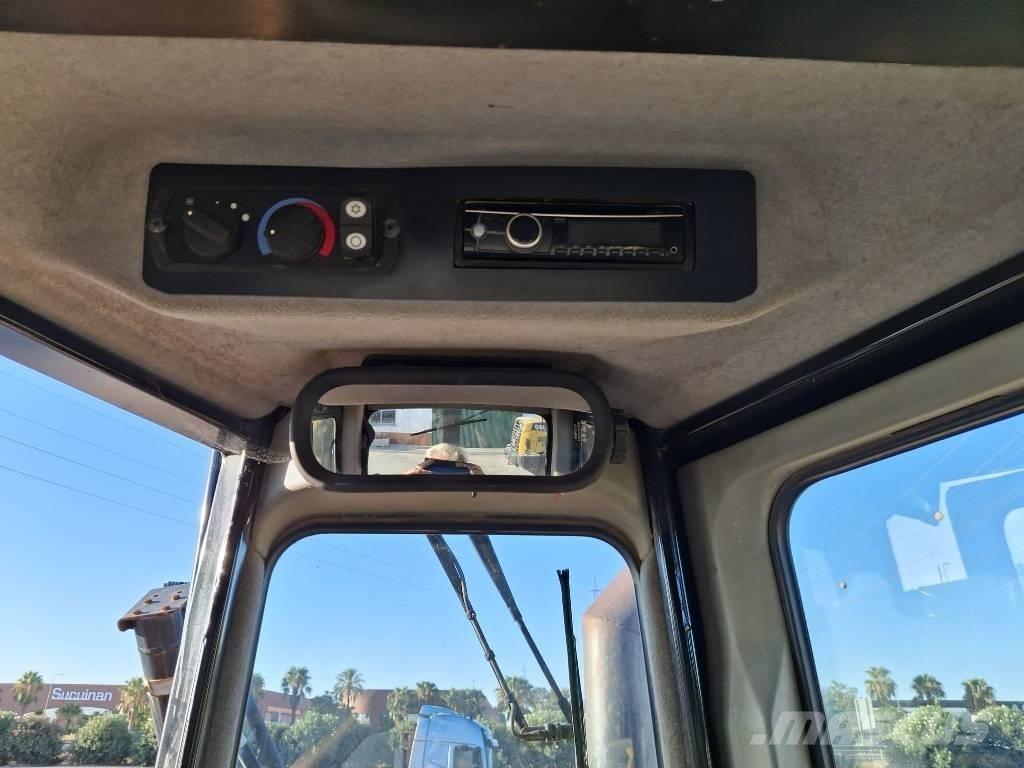 CAT D 6 T LGP Kāpurķēžu buldozeri