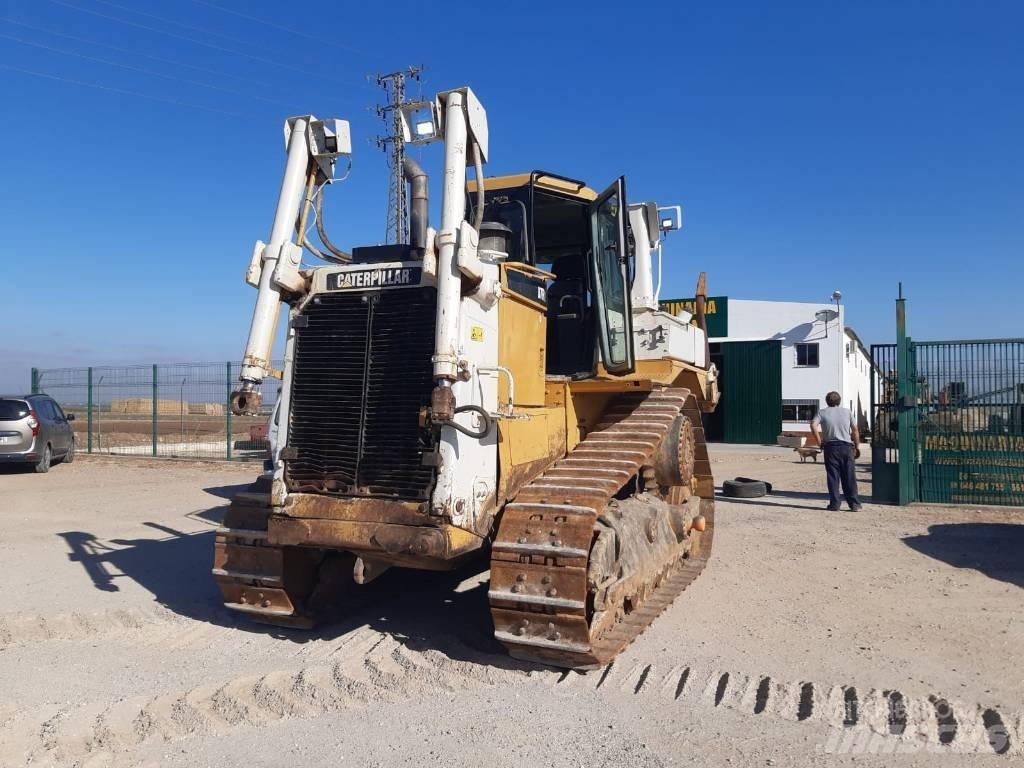 CAT D 7 R II Kāpurķēžu buldozeri