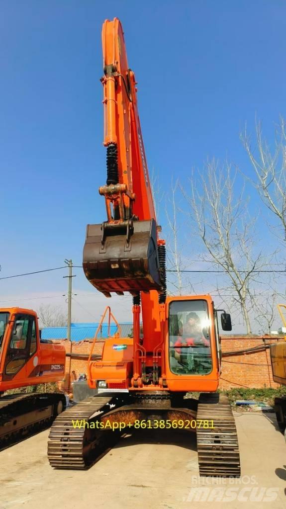 Doosan DH 225 LC-7 Kāpurķēžu ekskavatori