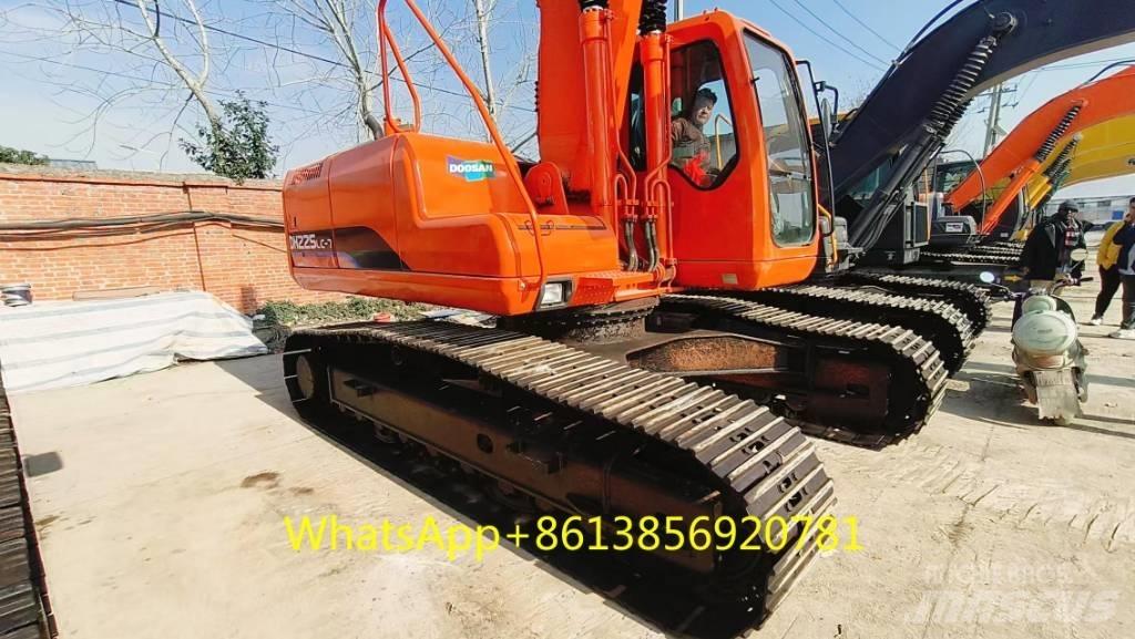 Doosan DH 225 LC-7 Kāpurķēžu ekskavatori