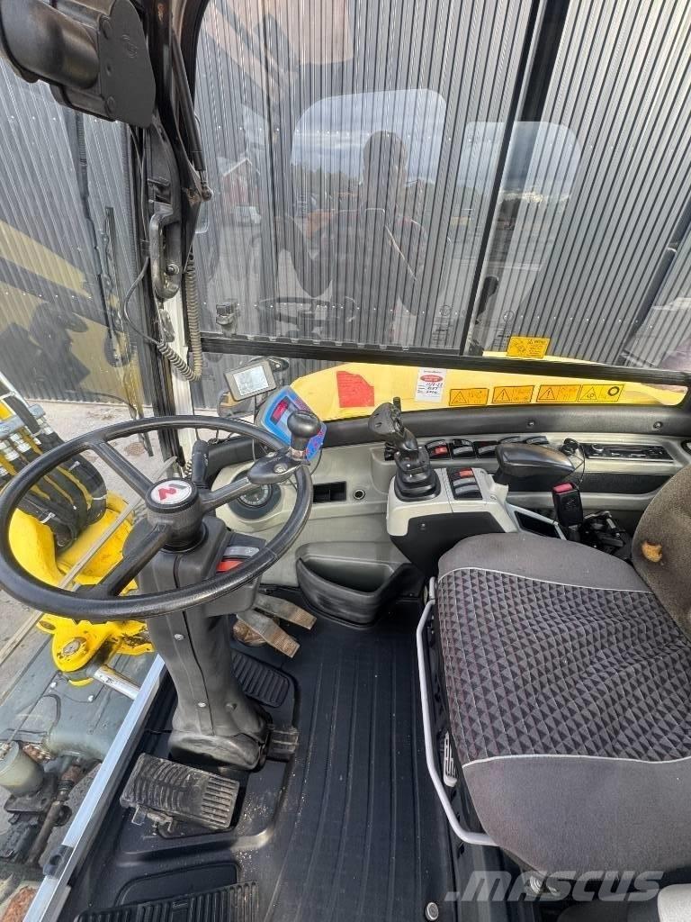 Wacker Neuson 6503 Ekskavatori uz riteņiem