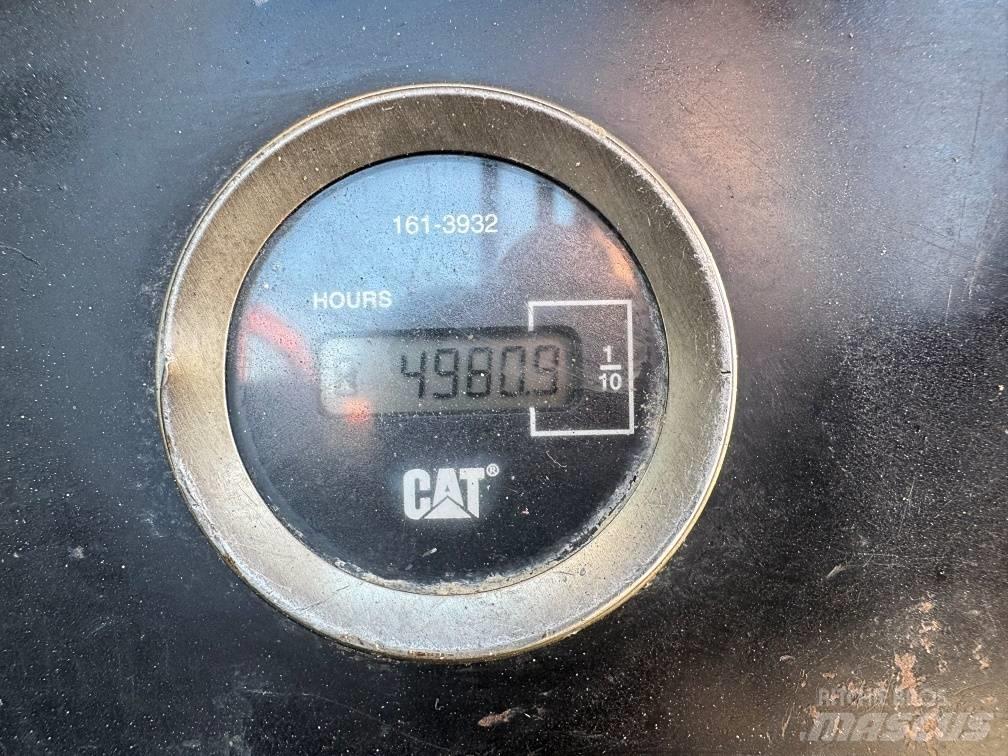 CAT 313D SR Kāpurķēžu ekskavatori