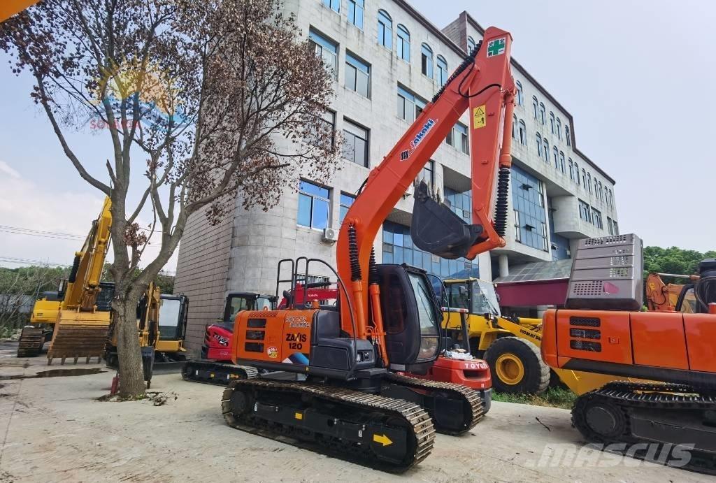 Hitachi ZX 120 Kāpurķēžu ekskavatori