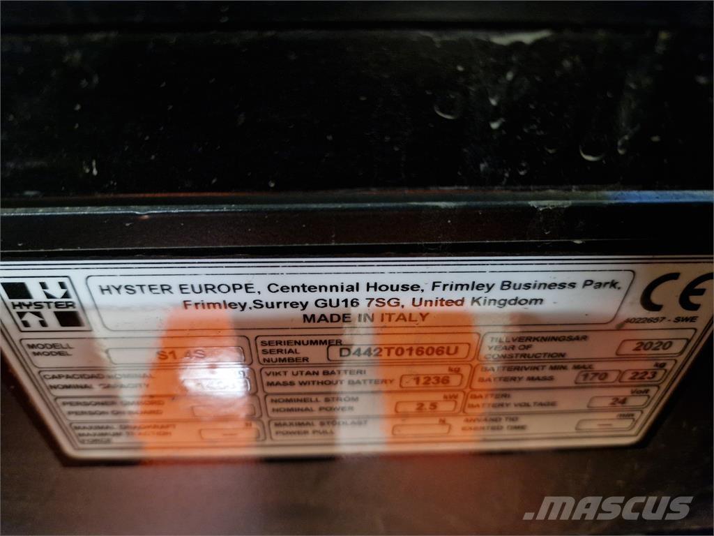 Hyster S1.4S IL Pašgājēji krautnētāji