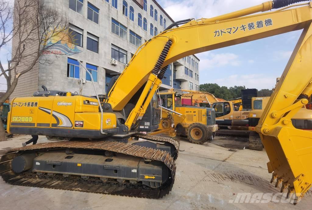 Kobelco SK 200 Kāpurķēžu ekskavatori