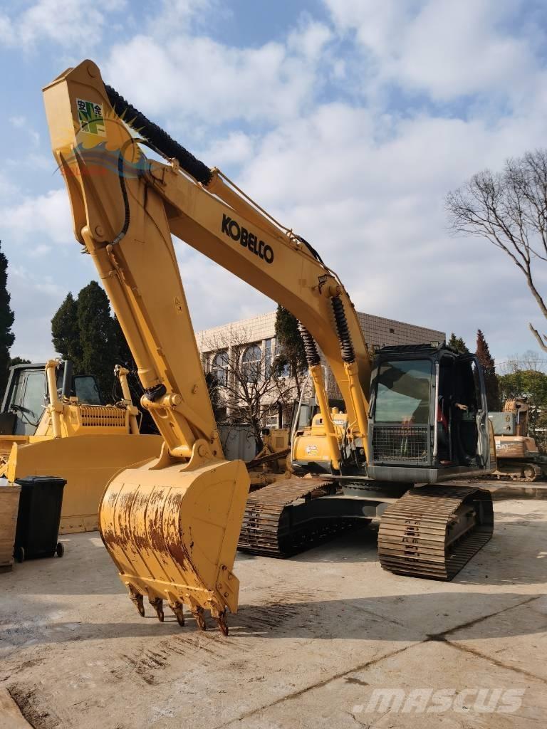 Kobelco SK 200 Kāpurķēžu ekskavatori