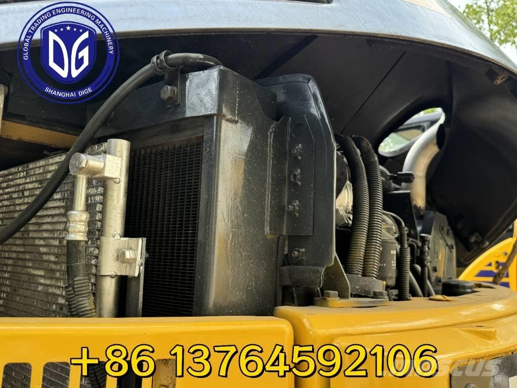 Komatsu PC78US Kāpurķēžu ekskavatori