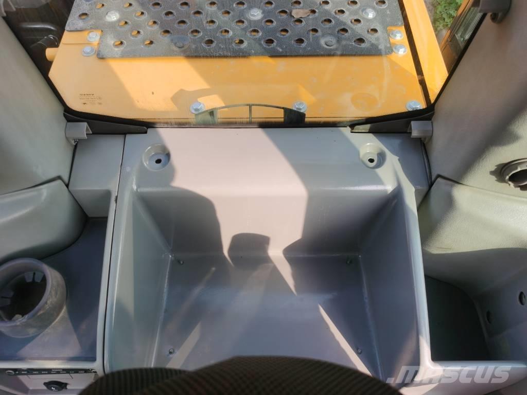 Volvo EC 250 D L Kāpurķēžu ekskavatori