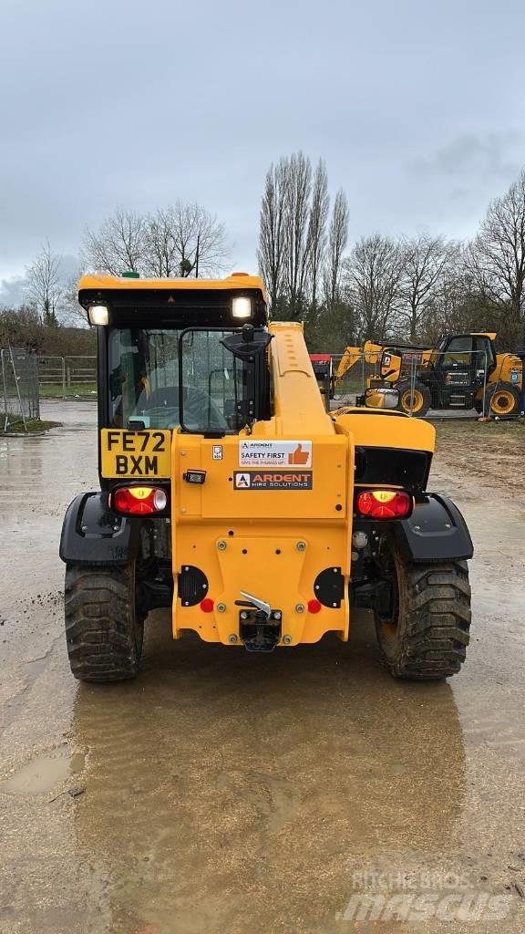 JCB 525-60 Teleskopiskie manipulatori