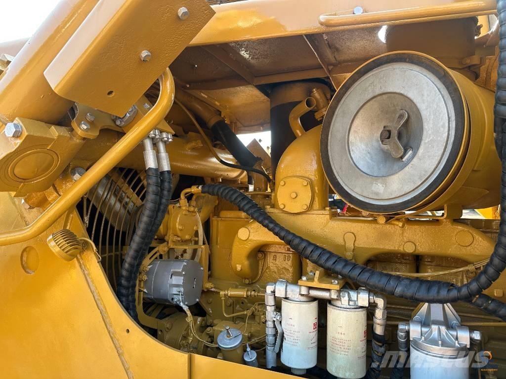 CAT D 7 G Kāpurķēžu buldozeri