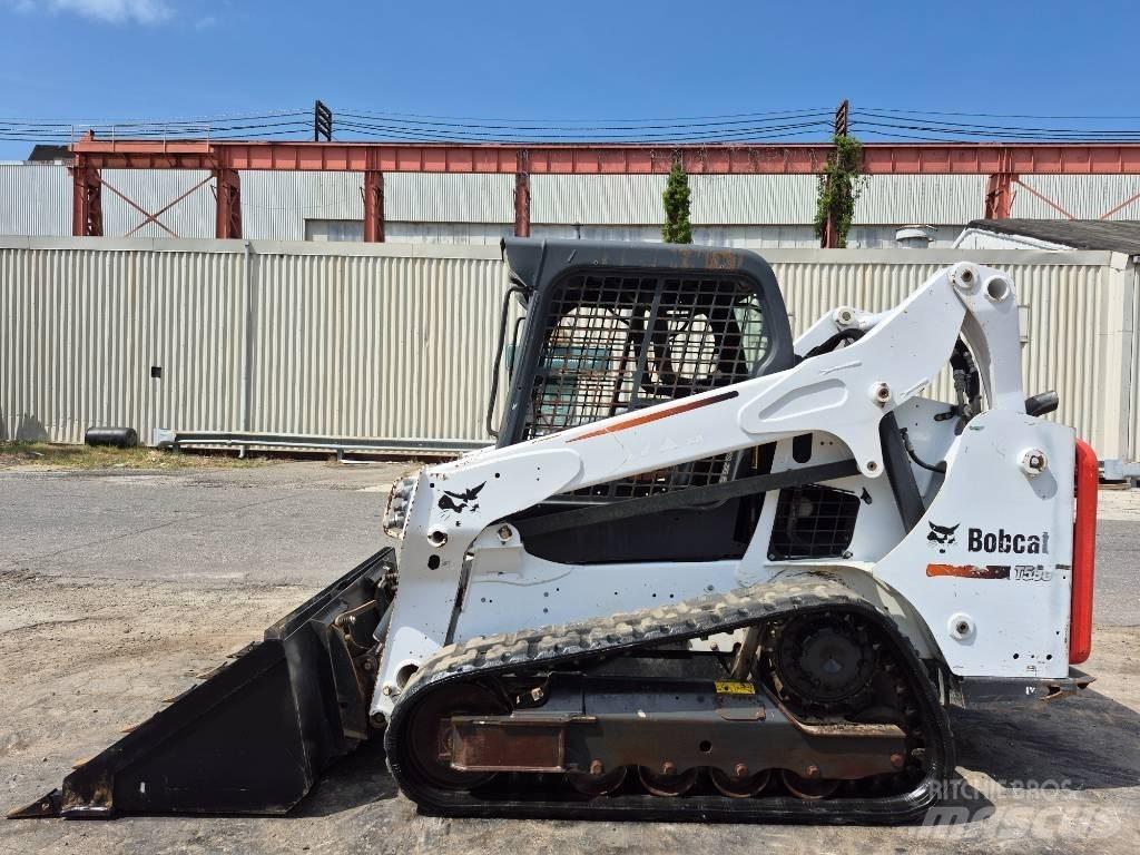 Bobcat T 590 Lietoti riteņu kompaktiekrāvēji