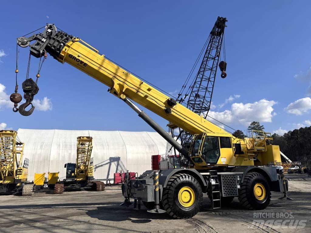 Grove RT 890 E Celtņi nelīdzenām virsmām