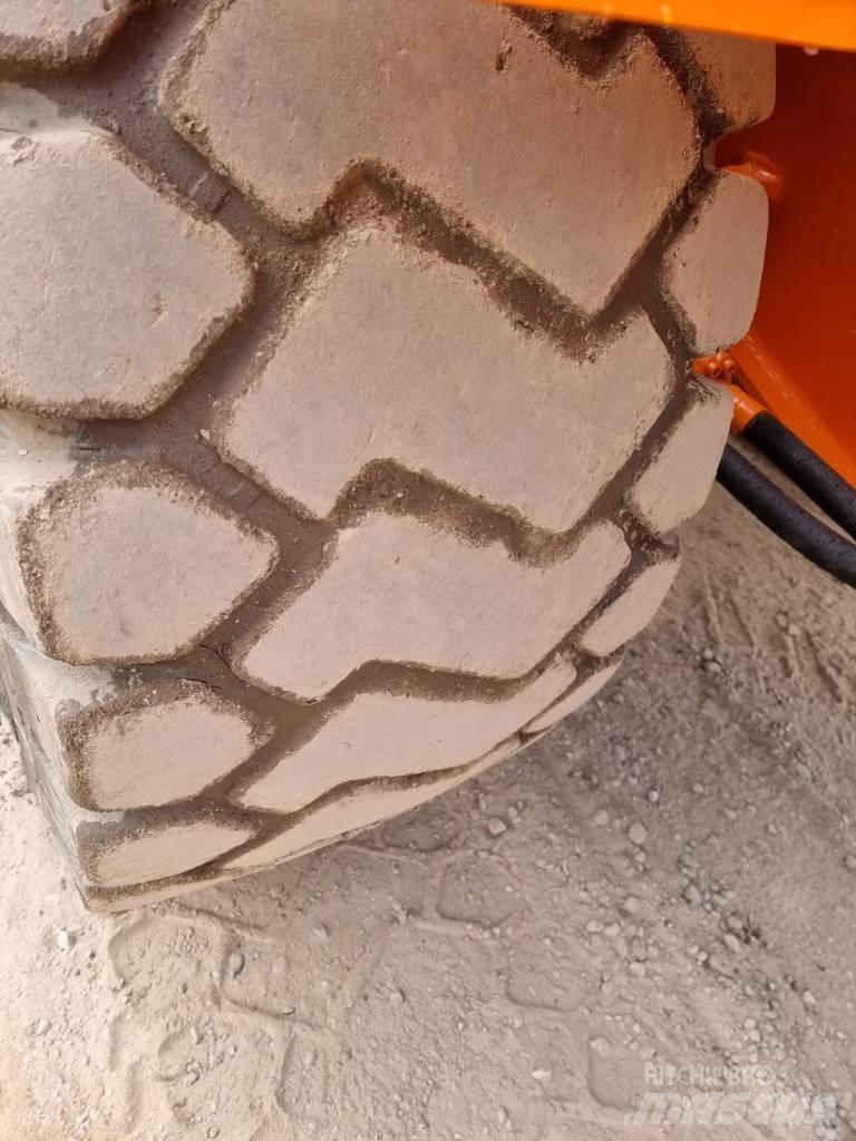 Doosan DL 300-3 Iekrāvēji uz riteņiem
