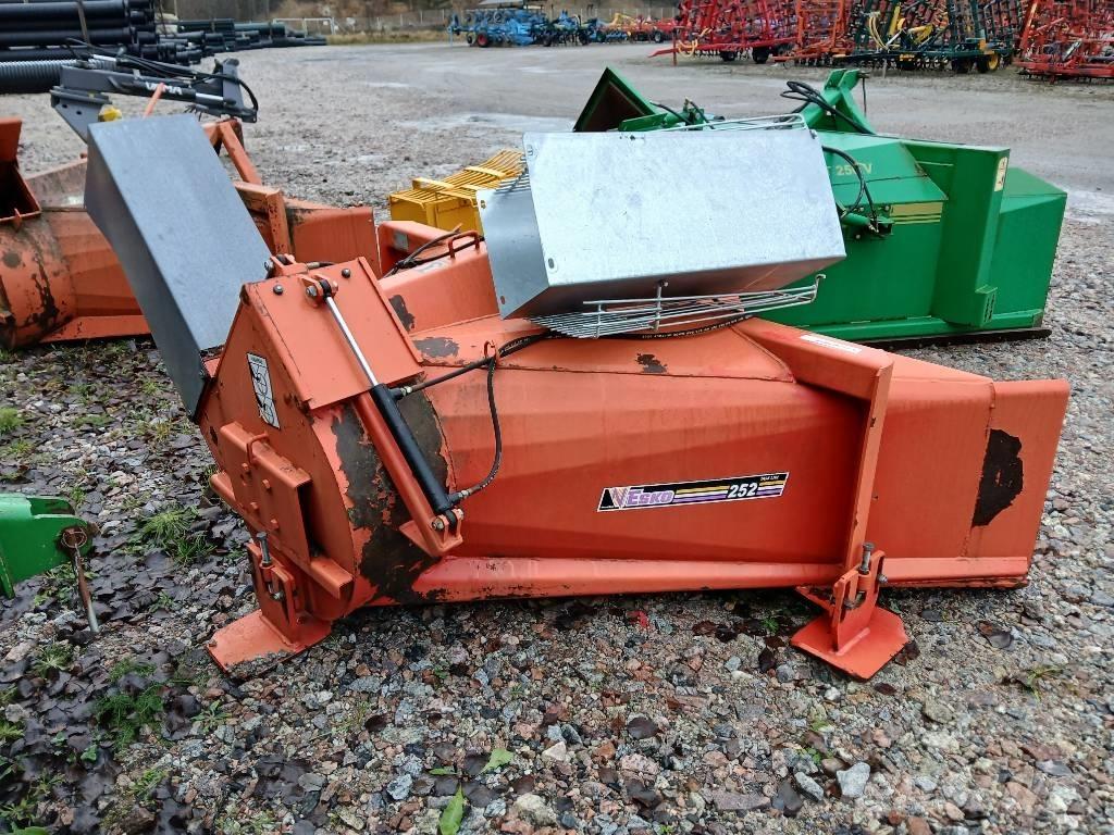 Esko 252 Sniega metēji