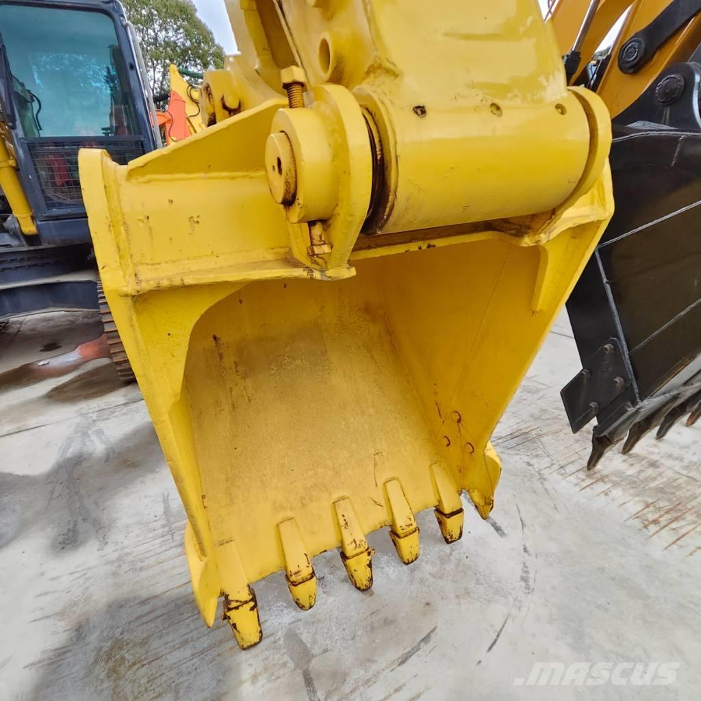 Komatsu PC 200-7 Kāpurķēžu ekskavatori