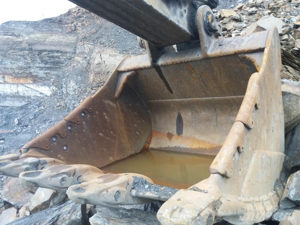 CAT 352 F Kāpurķēžu ekskavatori