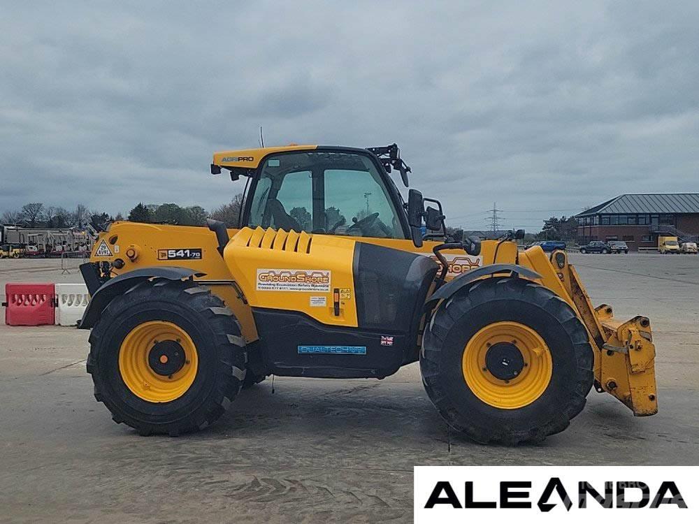 JCB 541-70 AGRI PRO Teleskopiskie manipulatori