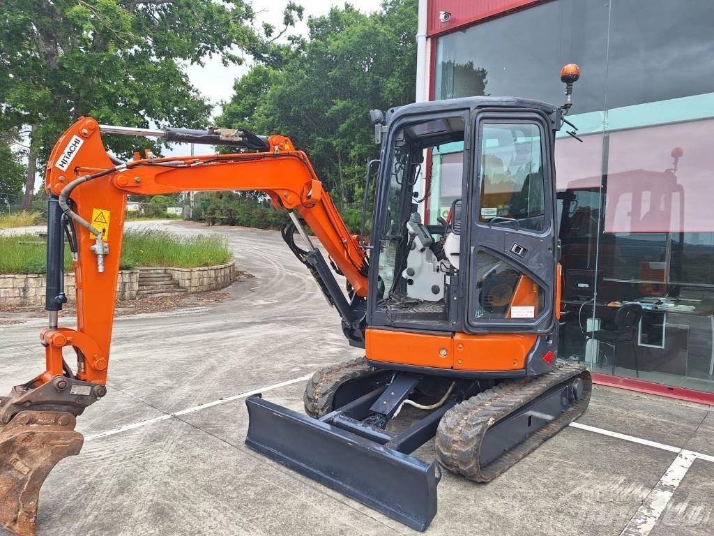 Hitachi ZX33-5A Mini ekskavatori < 7 t