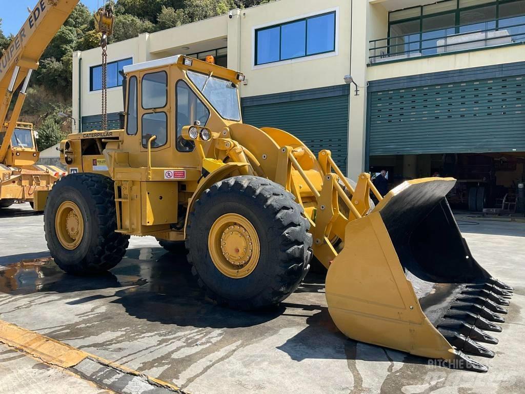 CAT 966C Iekrāvēji uz riteņiem