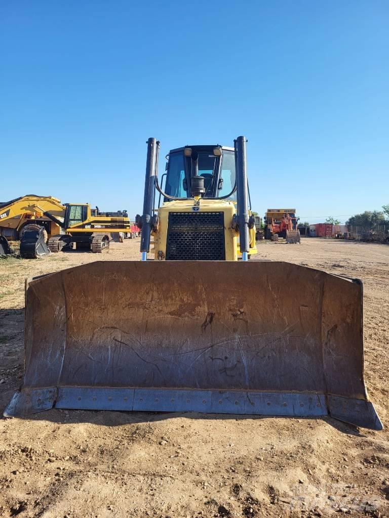 New Holland D 180 Kāpurķēžu buldozeri
