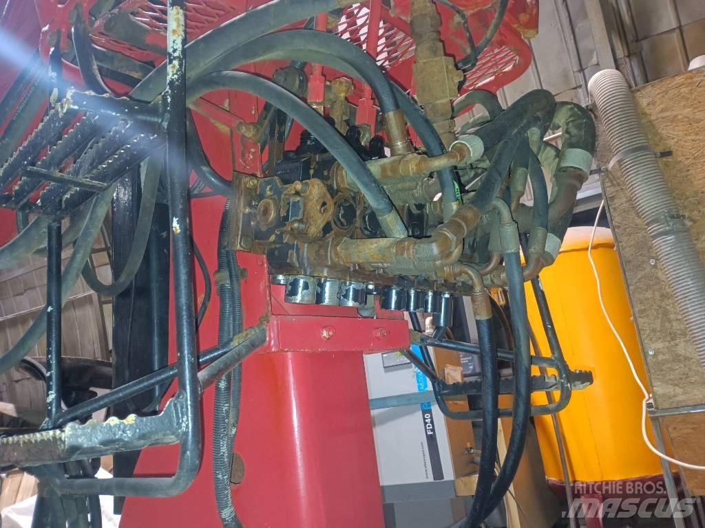 Loglift 82s Kokmateriālu krāni