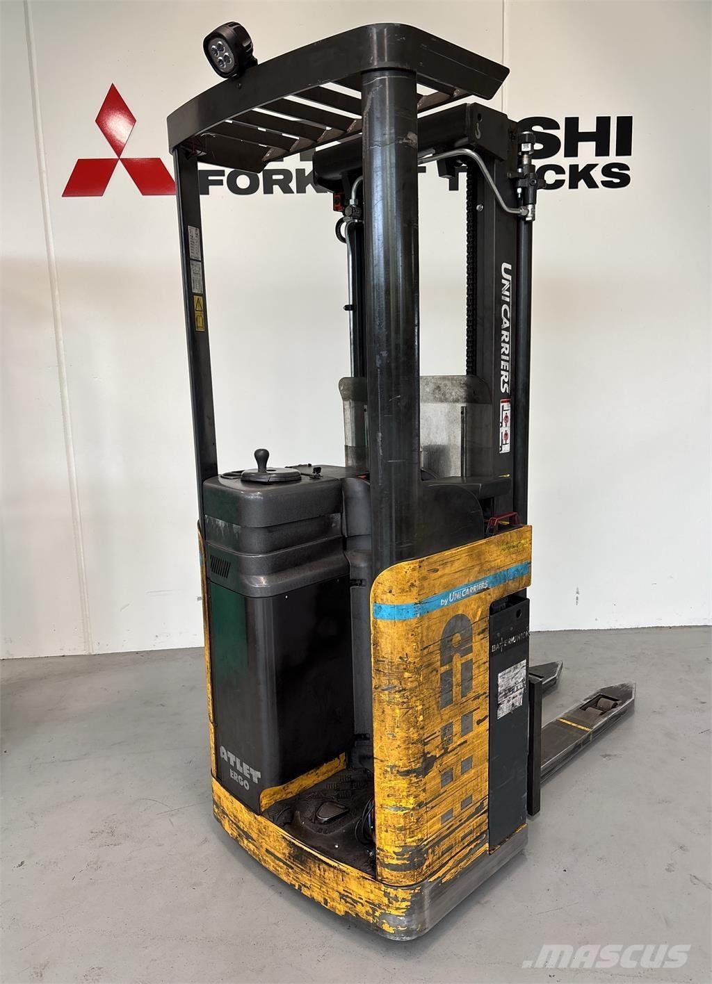 Atlet A160 Pašgājēji krautnētāji