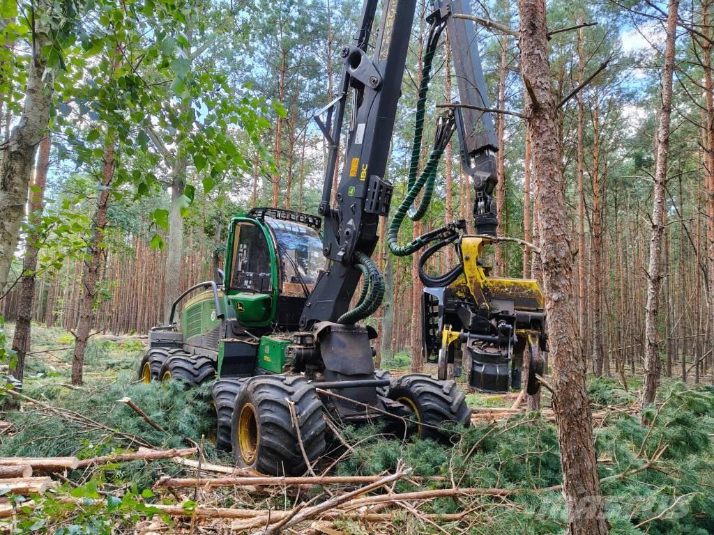 John Deere 1170 G Harvesteri
