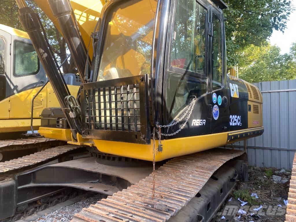 CAT 325 CL Kāpurķēžu ekskavatori
