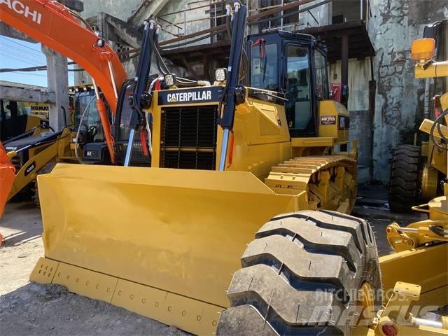 CAT D 6 G Kāpurķēžu buldozeri