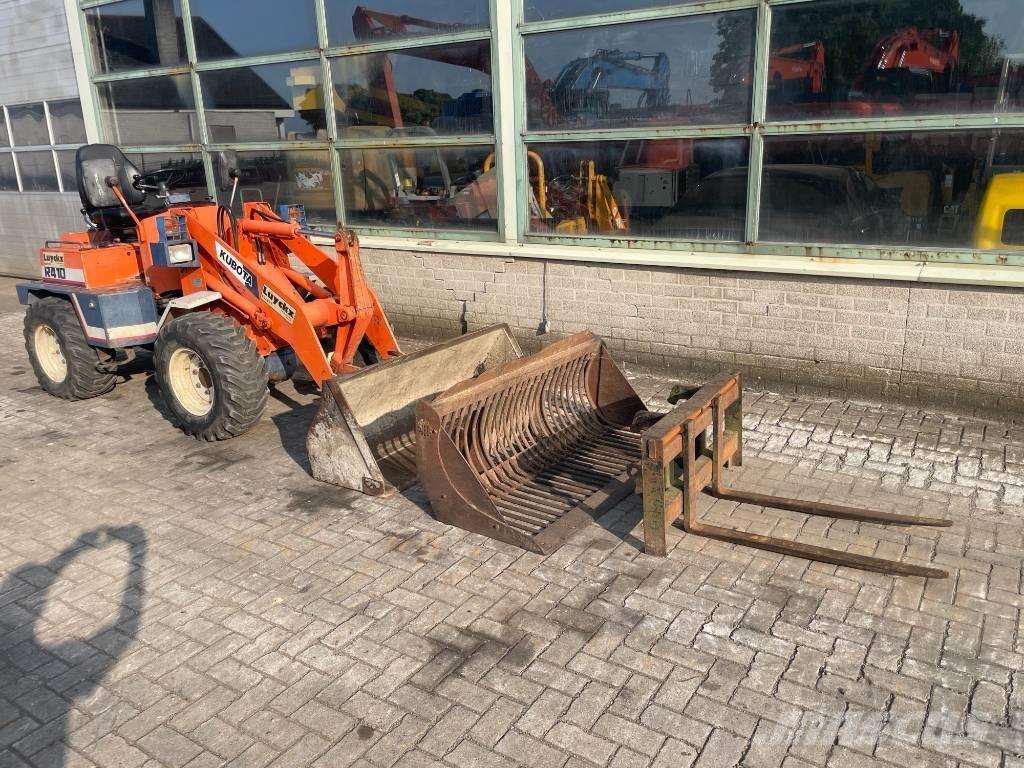 Kubota R 410 Iekrāvēji uz riteņiem