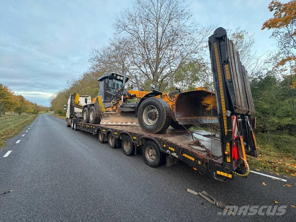 Andover SFCLEX 67 Zemie treileri