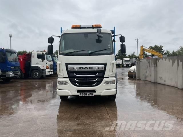 DAF LF 230 Platformas/kravas mašīnas ar vinču