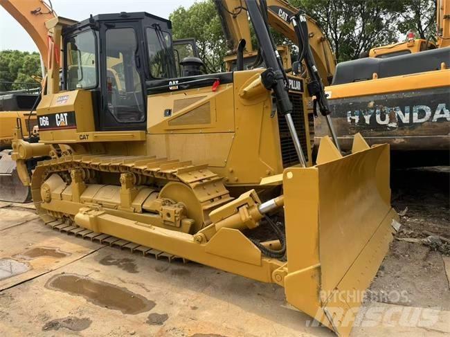 CAT D 6 G Kāpurķēžu buldozeri
