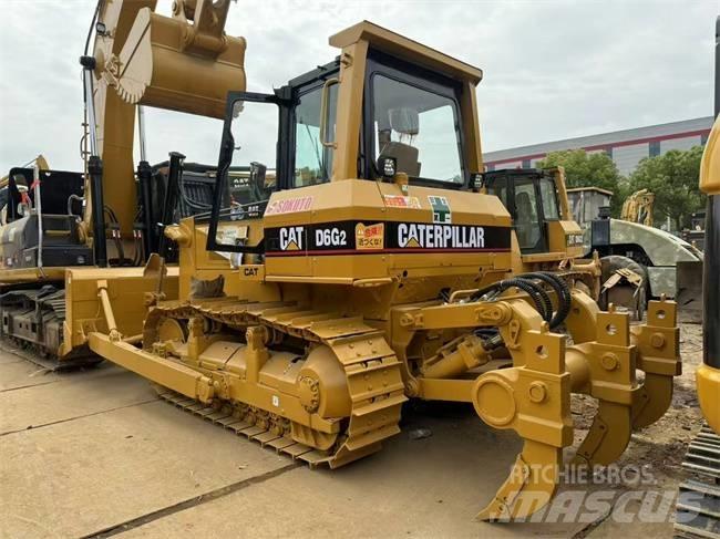 CAT D 6 G Kāpurķēžu buldozeri