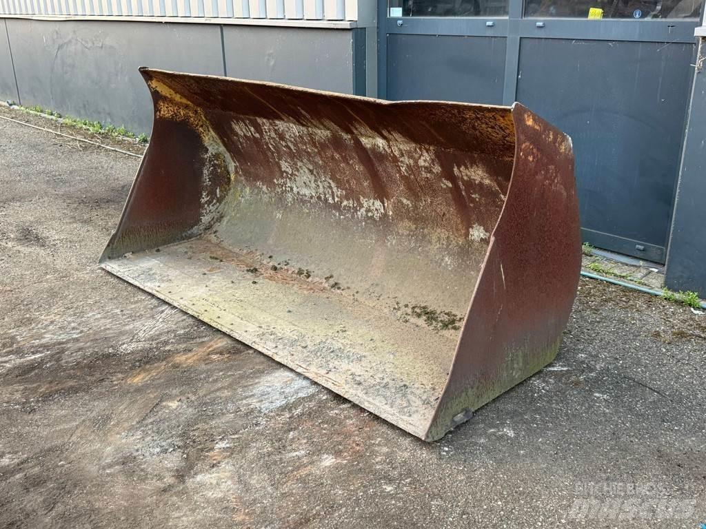 Onbekend WG-2200 Kausi