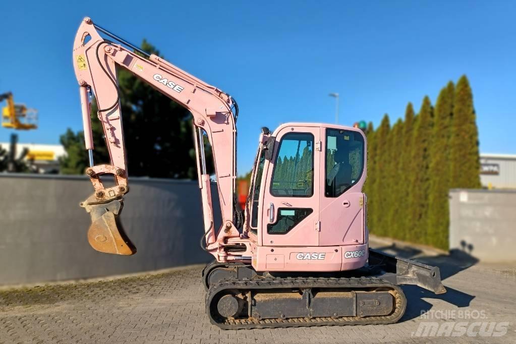 CASE CX 60 C Vidēja lieluma ekskavatori 7 t - 12 t