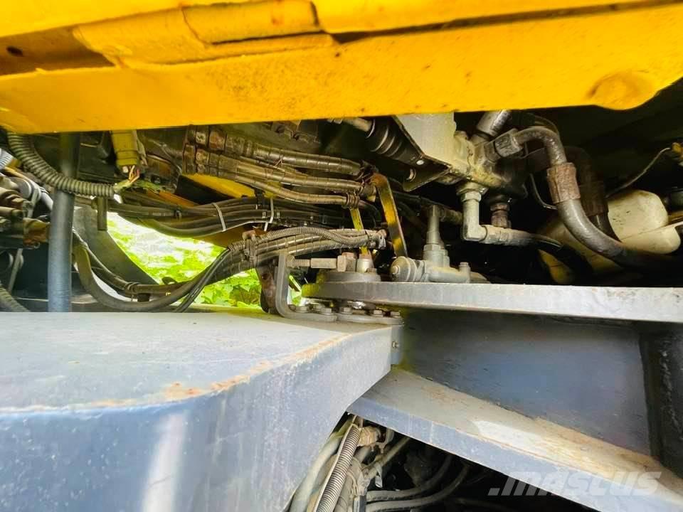 Komatsu wa470 Iekrāvēji uz riteņiem