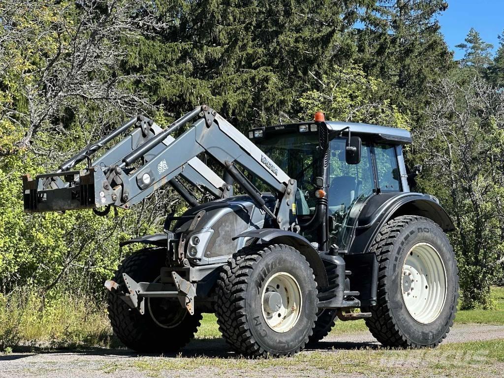 Valtra N 123 H5 Traktori