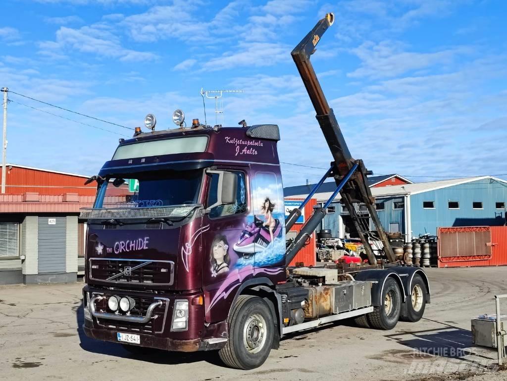 Volvo FH 16 4600 Treileri ar āķi